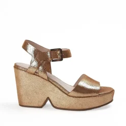 Cecelia New York Betty