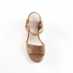 Cecelia New York Betty