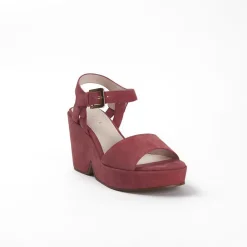 Cecelia New York Betty Online