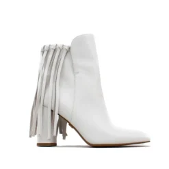 Cecelia New York Brackett Hot