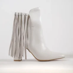 Cecelia New York Brackett Hot