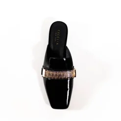 Cecelia New York Flipper Hot