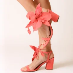 Cecelia New York Hibiscus Clearance