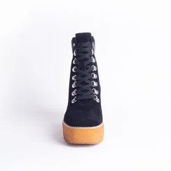 Cecelia New York Hidden Online