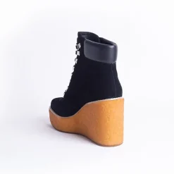 Cecelia New York Hidden Online