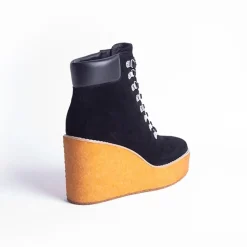 Cecelia New York Hidden Online