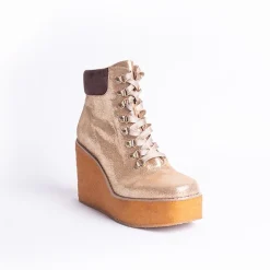 Cecelia New York Hidden Hot