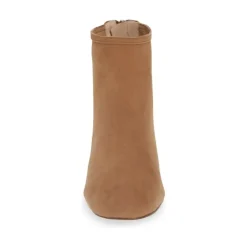 Cecelia New York Nolton