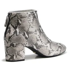 Cecelia New York Nolton