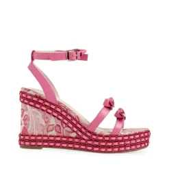 Cecelia New York Whinney